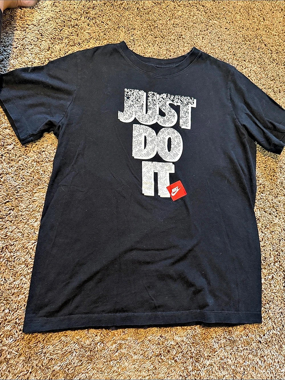 Nike Sportswear Kids XL Tee Black & White